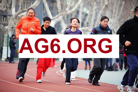 前NBA球员：火箭内部人士（非KD）透露小贾比赛中经常记不住战术